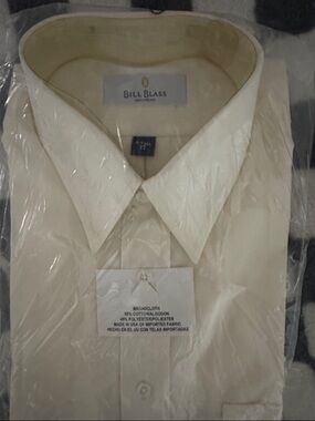 bill blass Men's Ivory Dress Shirt - Point Collar